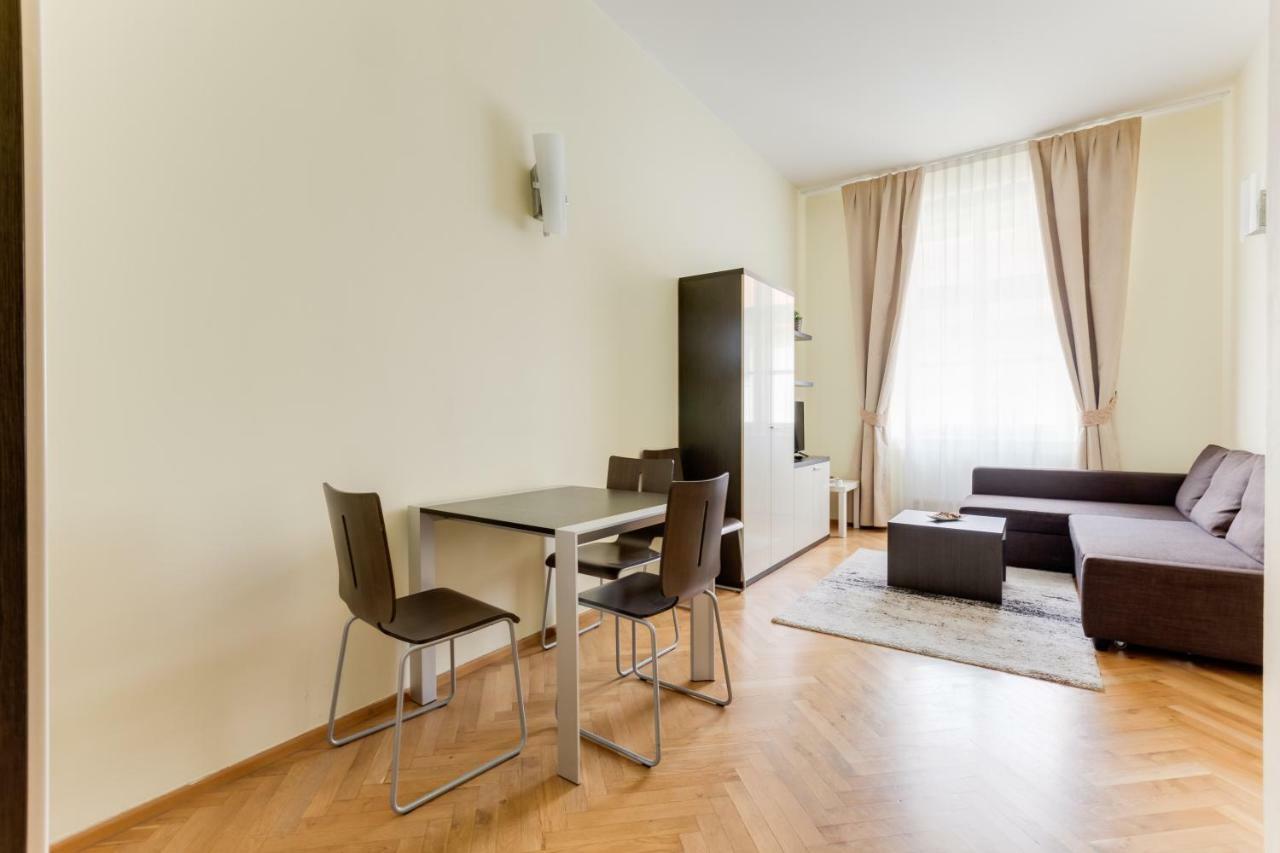 Apartment Halkova 5 Prague Exterior photo